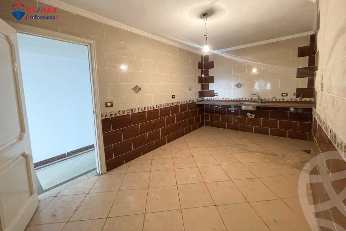 https://aqarmap.com.eg/en/listing/4214019-for-rent-alexandria-glim-shr-ljysh