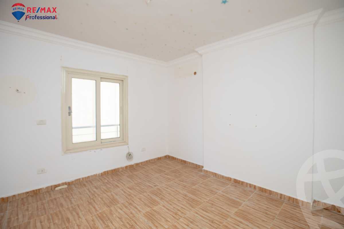https://aqarmap.com.eg/en/listing/4217767-for-sale-alexandria-sporting-abou-quer-st