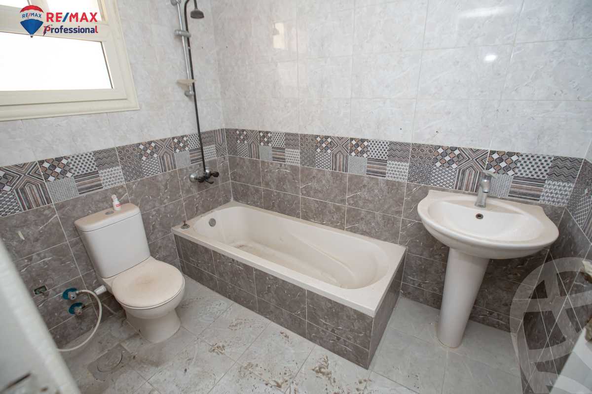 https://aqarmap.com.eg/en/listing/4217767-for-sale-alexandria-sporting-abou-quer-st