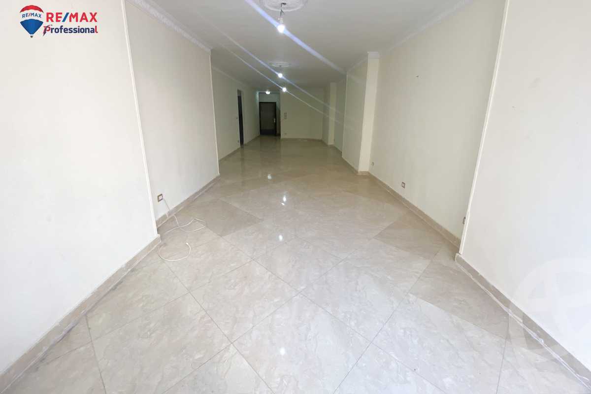 https://aqarmap.com.eg/en/listing/4218538-for-rent-alexandria-roshdy