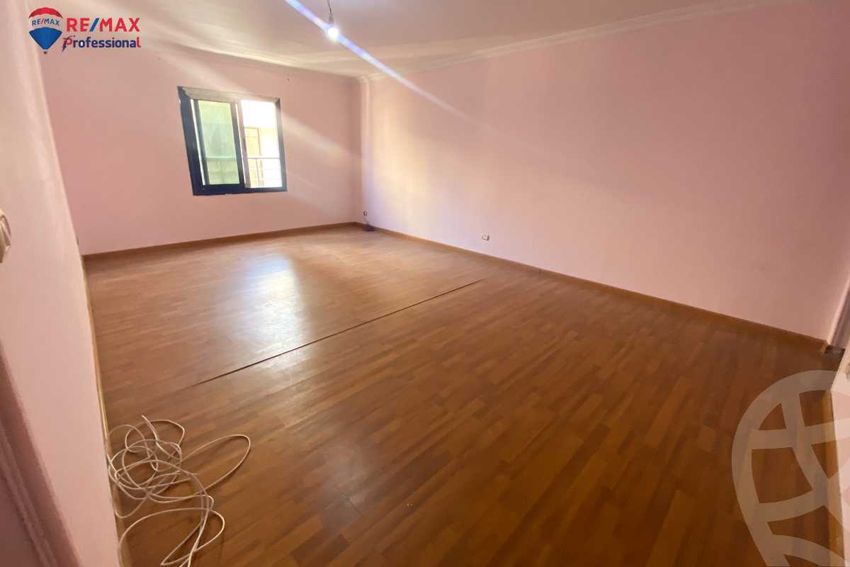 https://aqarmap.com.eg/en/listing/4218538-for-rent-alexandria-roshdy