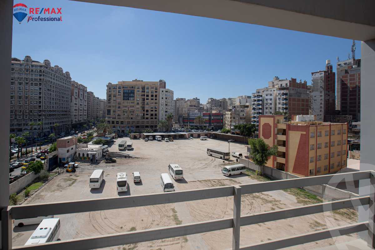 https://aqarmap.com.eg/ar/listing/4220213-for-sale-alexandria-smouha-mohammed-fawzi-moaz-st