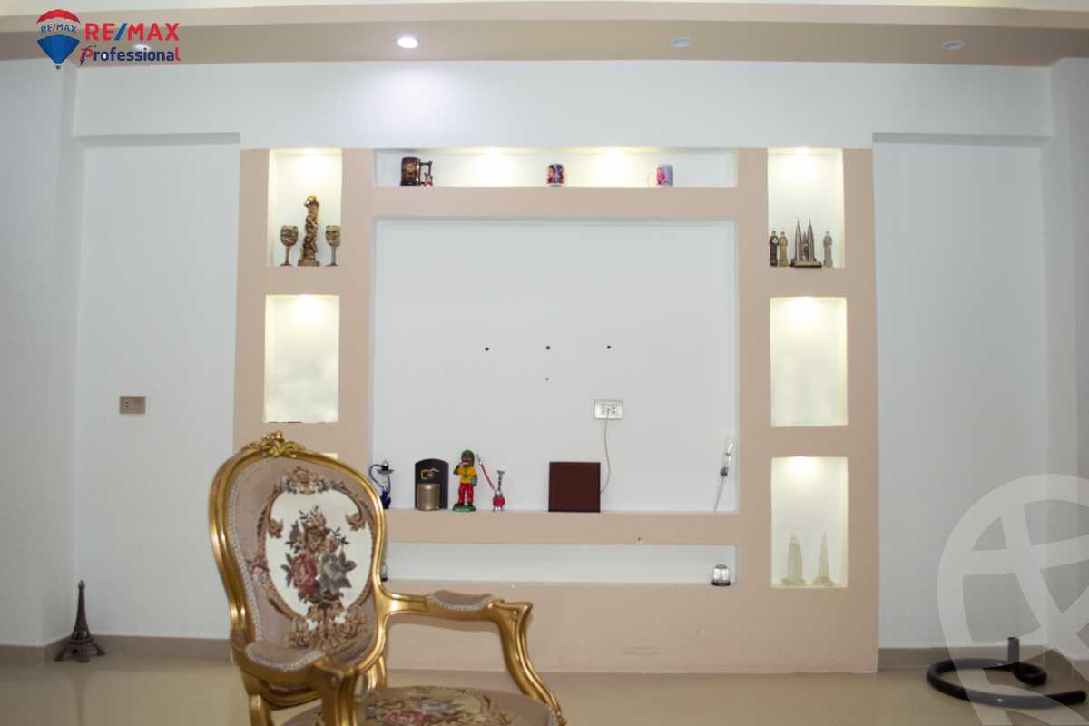 https://aqarmap.com.eg/ar/listing/4220306-for-sale-alexandria-fleming-naeel-mansour-st