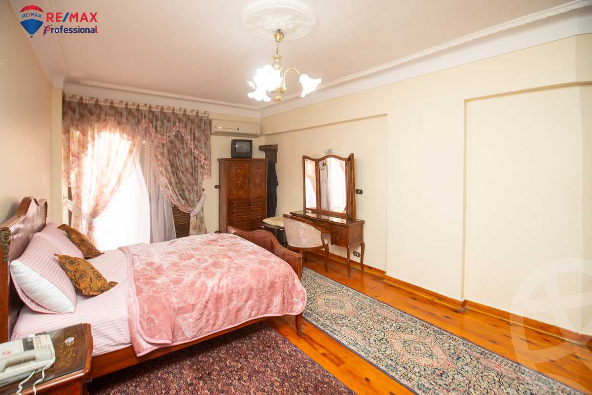 https://aqarmap.com.eg/ar/listing/4220469-for-sale-alexandria-lauran-mohammed-al-eqbal-st