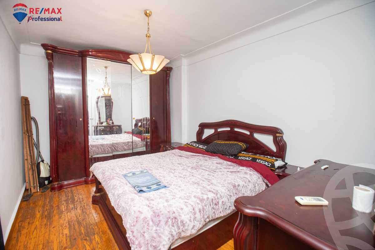 https://aqarmap.com.eg/en/listing/4221643-for-sale-alexandria-miami-shr-jml-bd-lnsr
