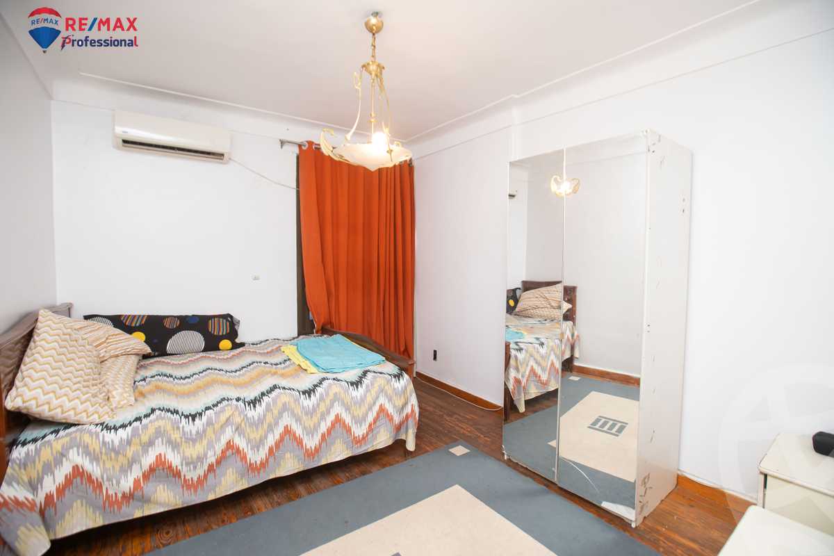 https://aqarmap.com.eg/ar/listing/4221728-for-sale-alexandria-miami-shr-jml-bd-lnsr