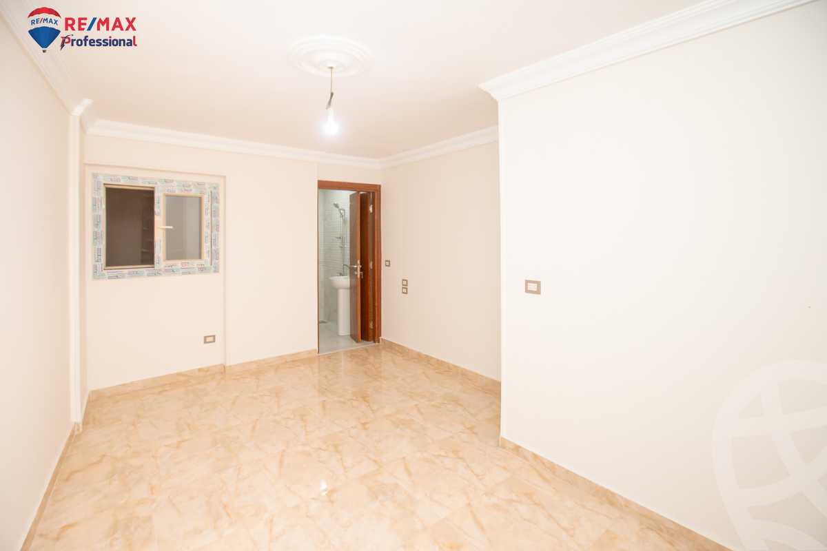 https://aqarmap.com.eg/en/listing/4221802-for-sale-alexandria-miami-el-gaish-rd-st