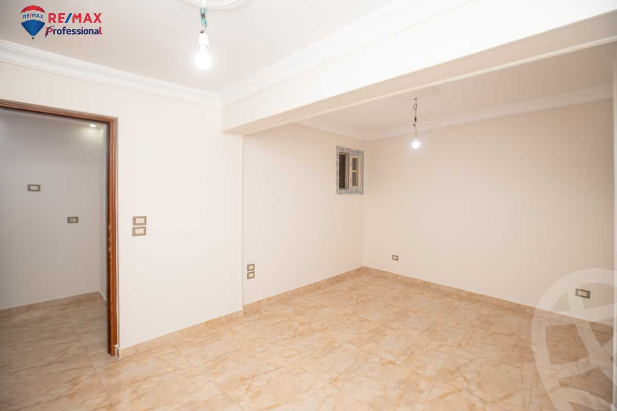 https://aqarmap.com.eg/en/listing/4221802-for-sale-alexandria-miami-el-gaish-rd-st