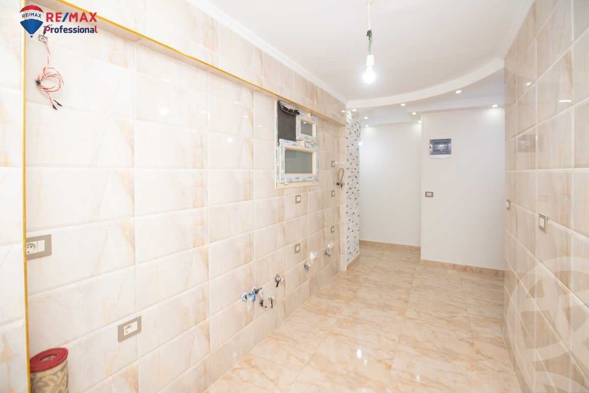 https://aqarmap.com.eg/en/listing/4221802-for-sale-alexandria-miami-el-gaish-rd-st