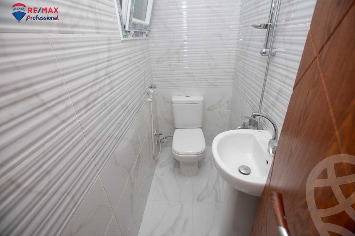 https://aqarmap.com.eg/en/listing/4221802-for-sale-alexandria-miami-el-gaish-rd-st