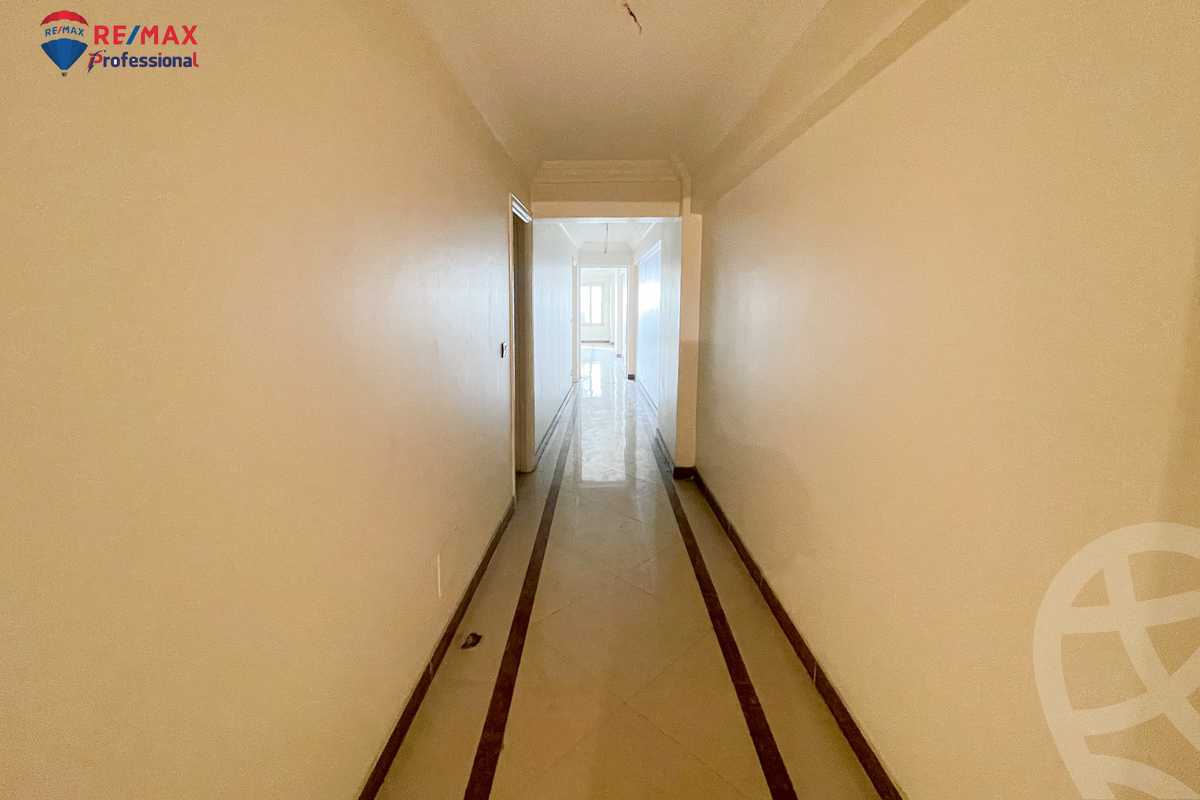 https://aqarmap.com.eg/ar/listing/4221924-for-rent-alexandria-glim-shr-ljysh