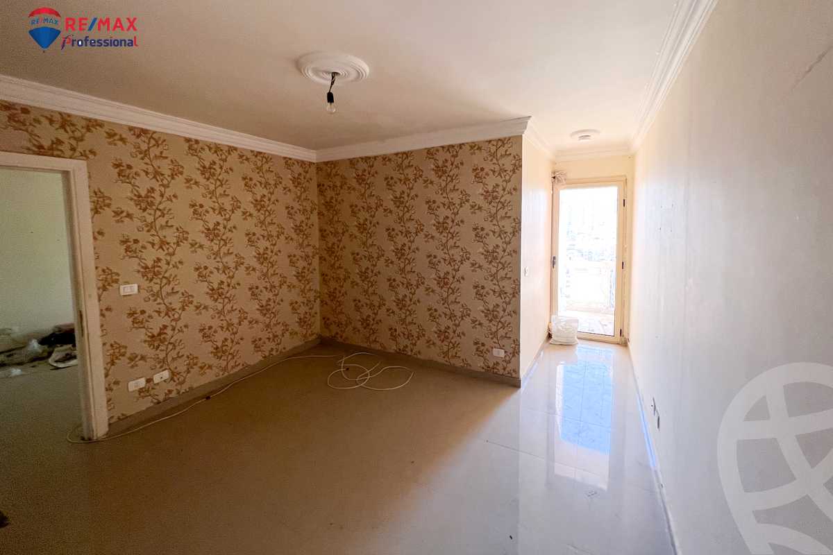 https://aqarmap.com.eg/en/listing/4227238-for-rent-alexandria-lauran-shaarawy-st