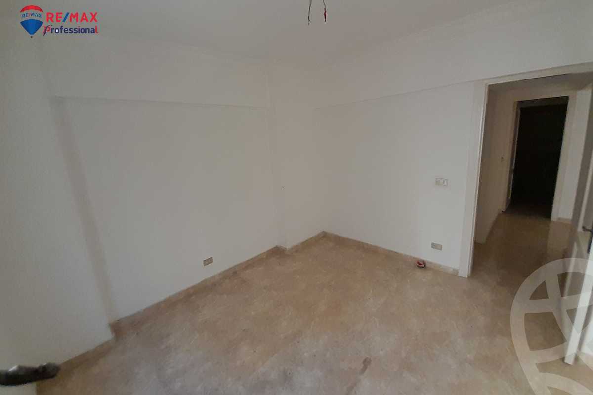 https://aqarmap.com.eg/ar/listing/4230658-for-rent-alexandria-smouha-el-nasr-st