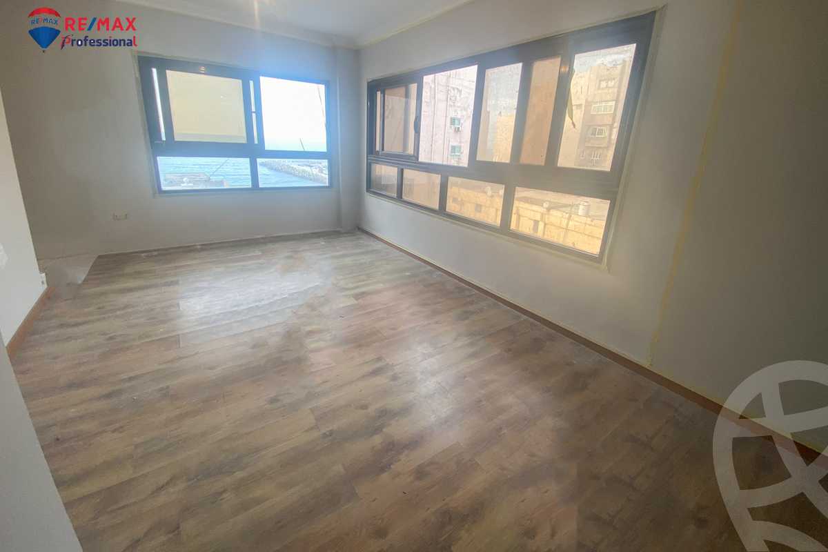 https://aqarmap.com.eg/en/listing/4247409-for-rent-alexandria-lauran-el-gaish-rd