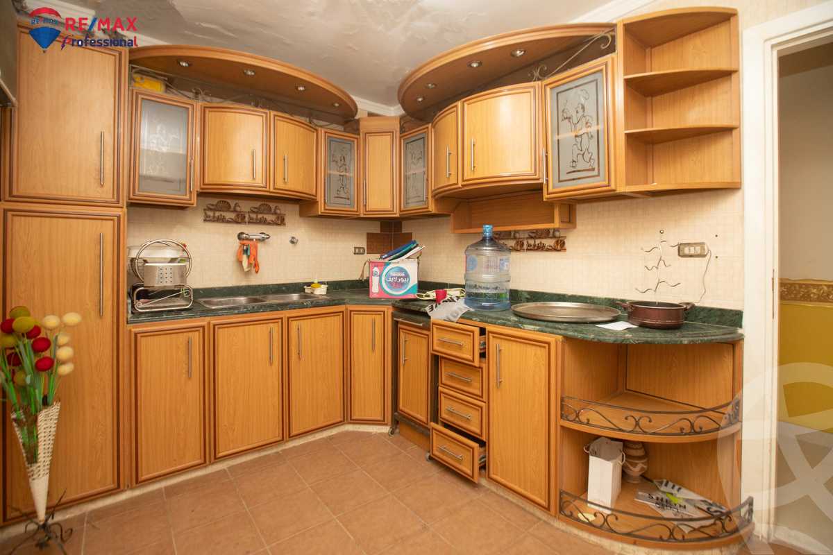 https://aqarmap.com.eg/ar/listing/4256788-for-sale-alexandria-bolekly-abou-quer-st
