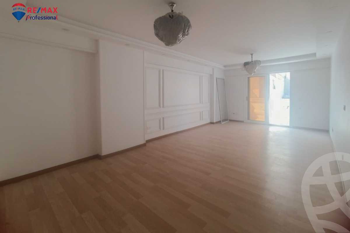 https://aqarmap.com.eg/en/listing/4258285-for-sale-alexandria-fyktwry-el-galaa-st