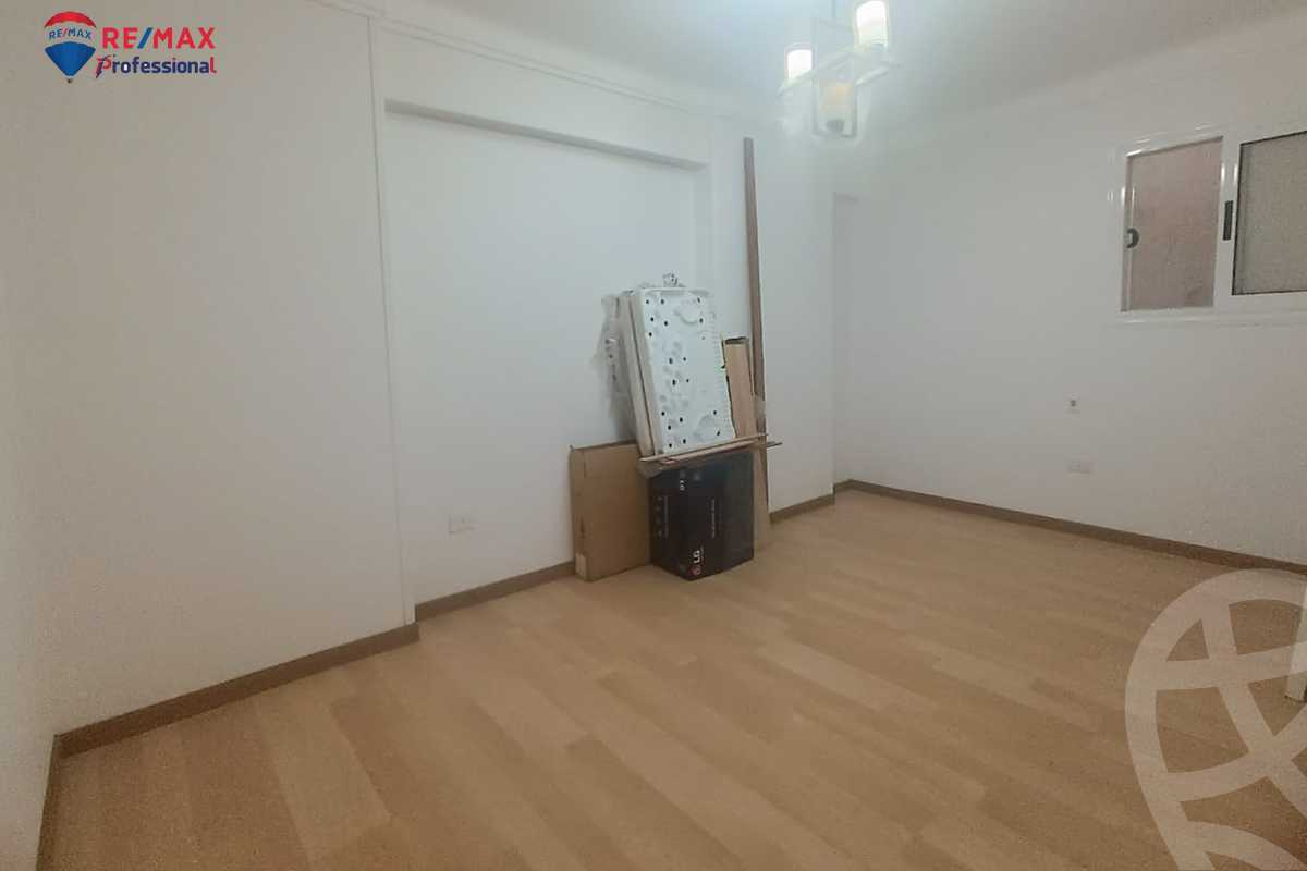 https://aqarmap.com.eg/en/listing/4258285-for-sale-alexandria-fyktwry-el-galaa-st