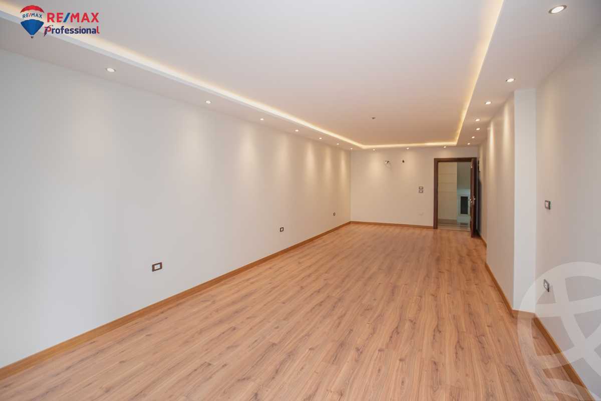 https://aqarmap.com.eg/en/listing/4259552-for-sale-alexandria-kafr-abdo-abou-rafea-st