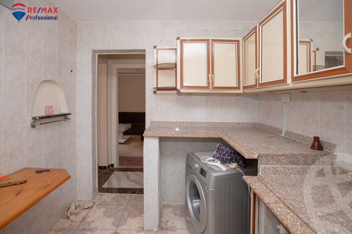 https://aqarmap.com.eg/en/listing/4263247-for-sale-alexandria-ganaklis-shr-mrtdy-bsh