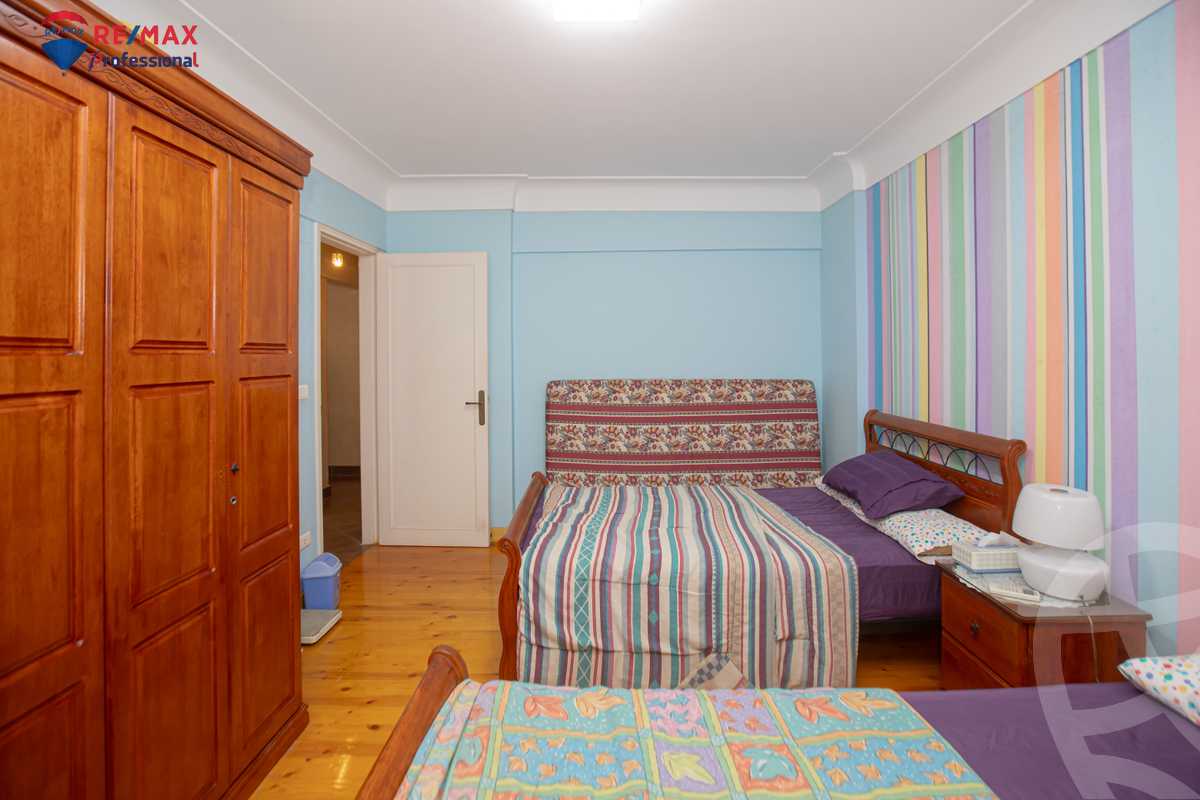https://aqarmap.com.eg/en/listing/4264402-for-sale-alexandria-roshdy-shr-hmd-shwqy