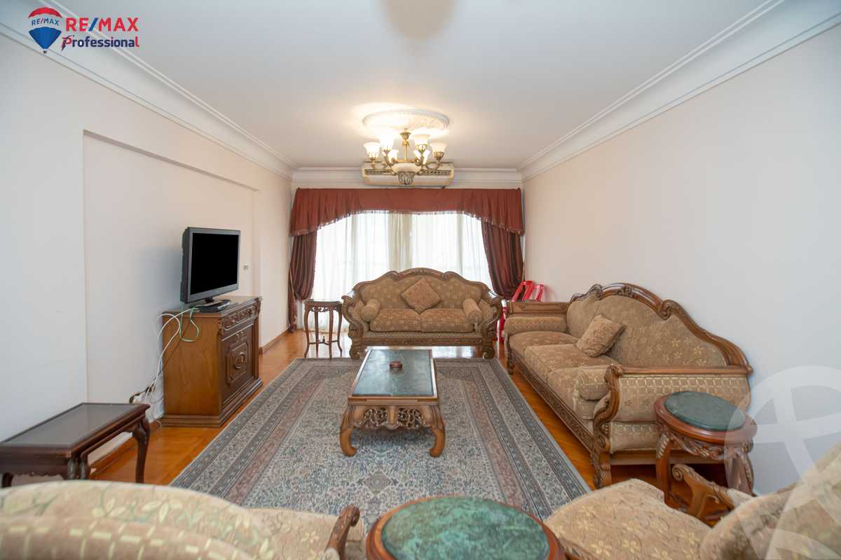 https://aqarmap.com.eg/en/listing/4265904-for-sale-alexandria-zezenia-abd-el-salam-aref-st