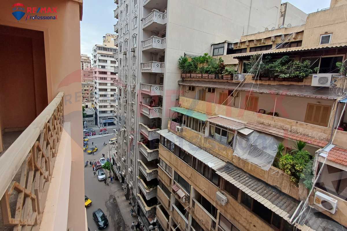 https://aqarmap.com.eg/en/listing/4267415-for-sale-alexandria-glim-shr-bw-qyr-tryq-lhry