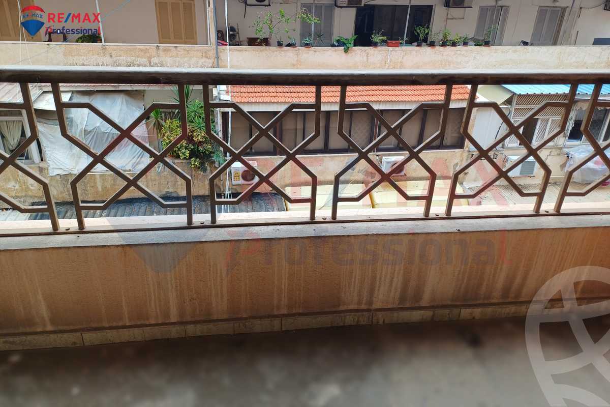 https://aqarmap.com.eg/en/listing/4267415-for-sale-alexandria-glim-shr-bw-qyr-tryq-lhry