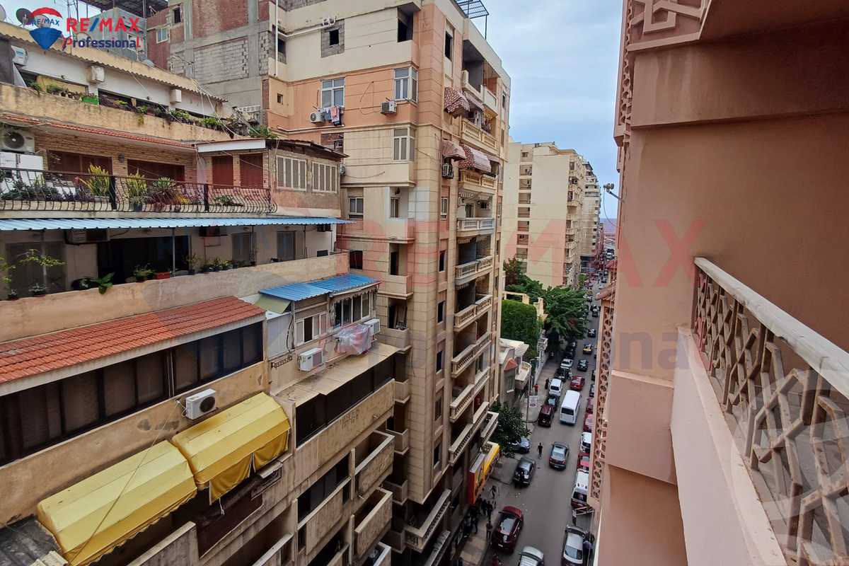 https://aqarmap.com.eg/en/listing/4267415-for-sale-alexandria-glim-shr-bw-qyr-tryq-lhry
