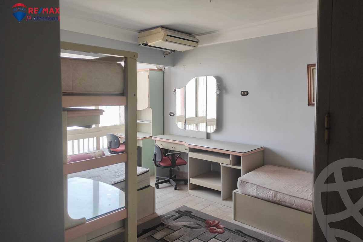 https://aqarmap.com.eg/en/listing/4272042-for-sale-alexandria-smouha-victor-amanoiel-square