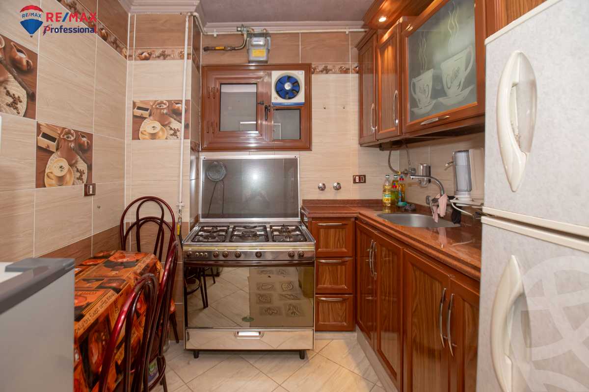 https://aqarmap.com.eg/en/listing/4278672-for-sale-alexandria-sporting-abou-quer-st