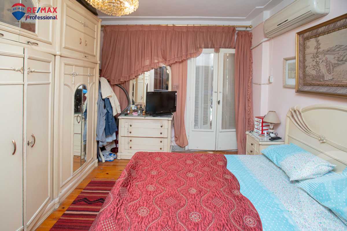 https://aqarmap.com.eg/en/listing/4279604-for-sale-alexandria-saba-basha-abd-el-salam-aref-st