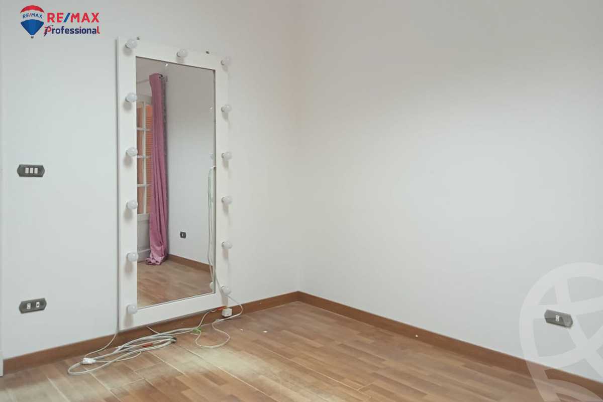 https://aqarmap.com.eg/ar/listing/4284334-for-rent-alexandria-smouha-zaki-ragab-st