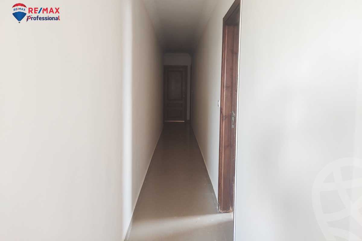 https://aqarmap.com.eg/en/listing/4284400-for-rent-alexandria-sporting-abou-quer-st