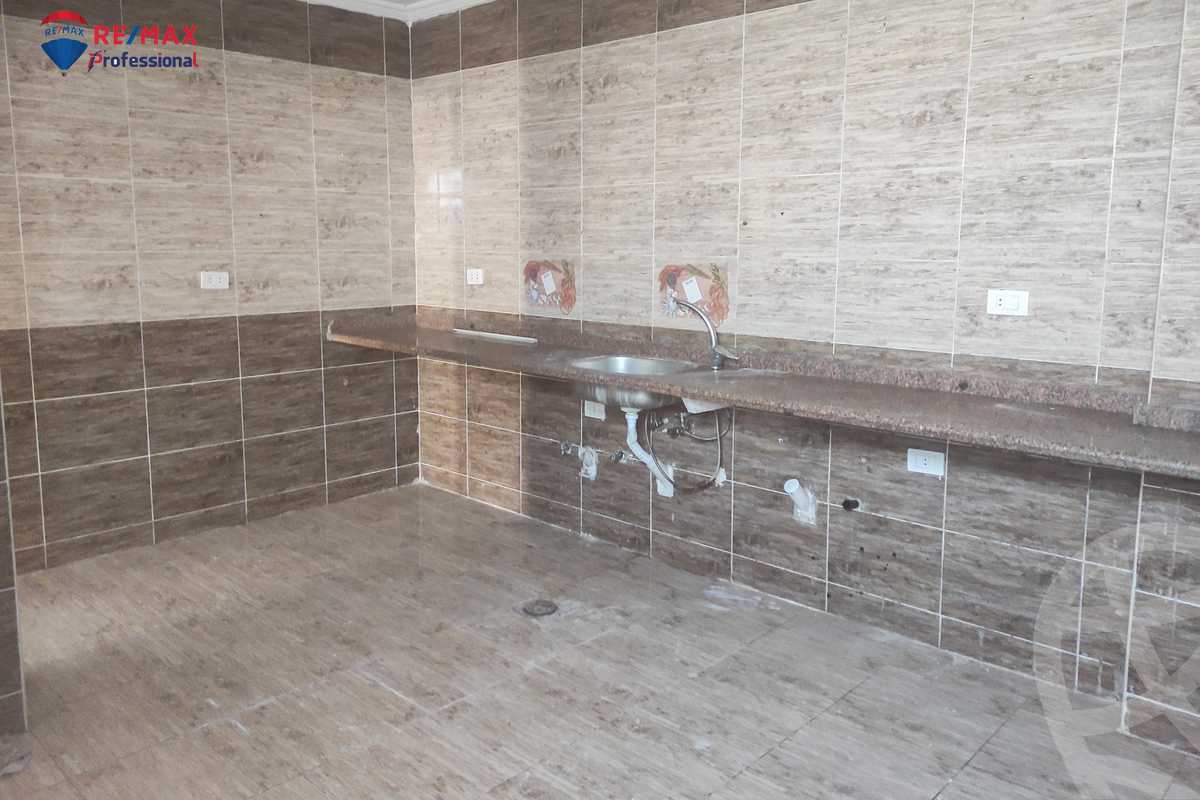 https://aqarmap.com.eg/en/listing/4284400-for-rent-alexandria-sporting-abou-quer-st
