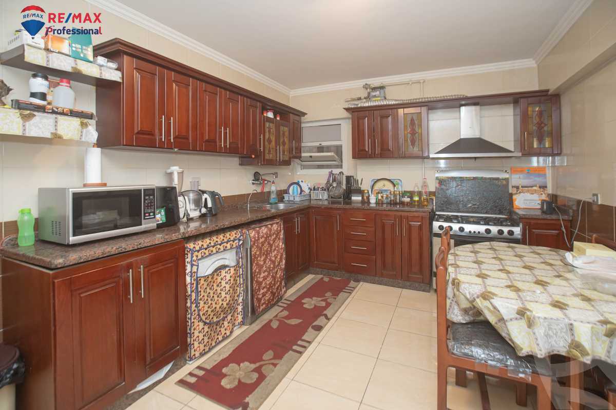 https://aqarmap.com.eg/ar/listing/4300862-for-sale-alexandria-lauran-mohammed-al-eqbal-st