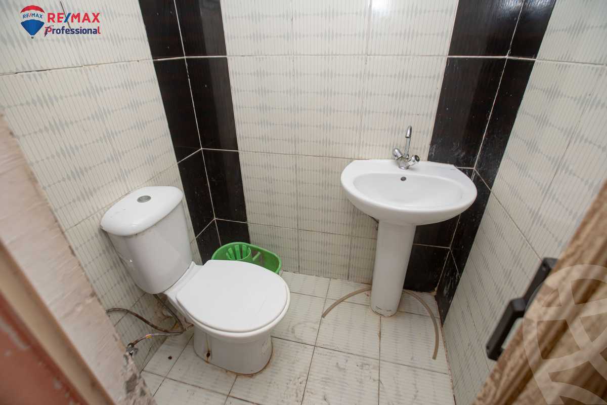 https://aqarmap.com.eg/en/listing/4304418-for-sale-alexandria-miami-el-gaish-rd-st
