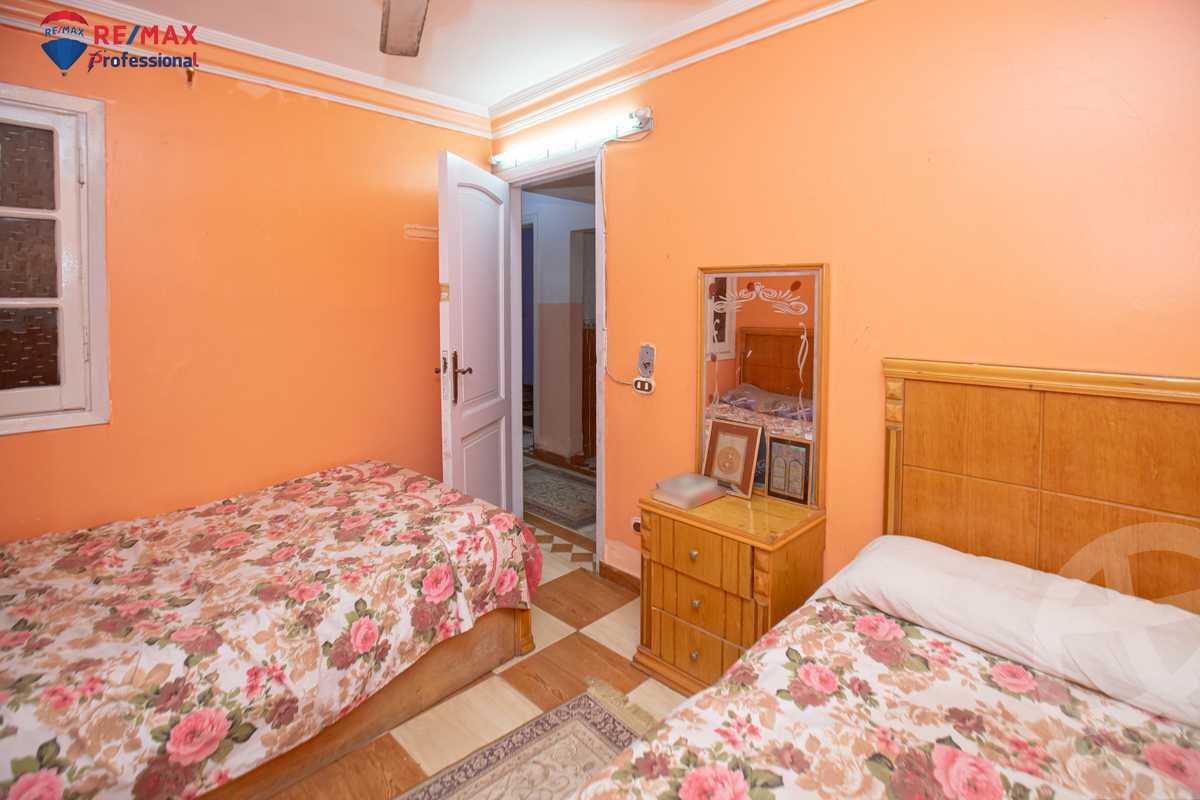 https://aqarmap.com.eg/en/listing/4304418-for-sale-alexandria-miami-el-gaish-rd-st