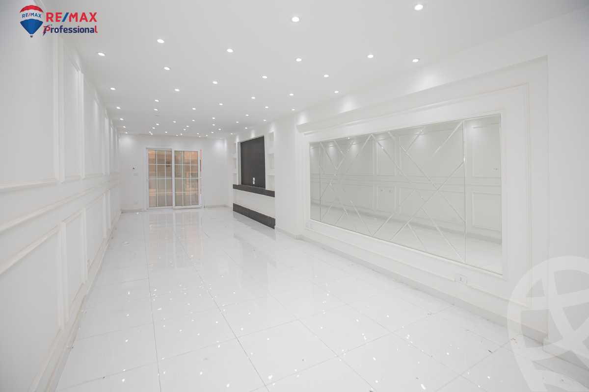 https://aqarmap.com.eg/en/listing/4304552-for-sale-alexandria-kafr-abdo-mohamed-safwat-st