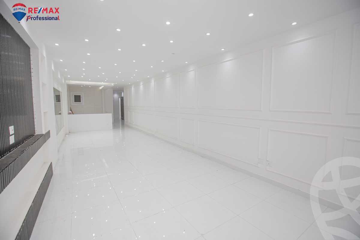 https://aqarmap.com.eg/en/listing/4304552-for-sale-alexandria-kafr-abdo-mohamed-safwat-st