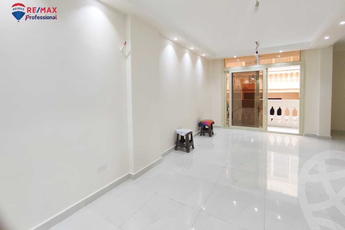 https://aqarmap.com.eg/ar/listing/4310451-for-rent-alexandria-smouha-el-nasr-st
