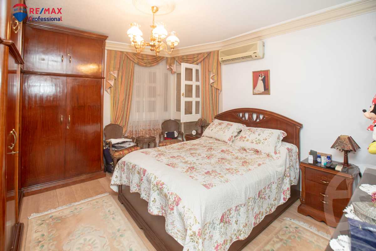 https://aqarmap.com.eg/en/listing/4323513-for-sale-alexandria-zezenia-mostafa-abd-el-razik-st