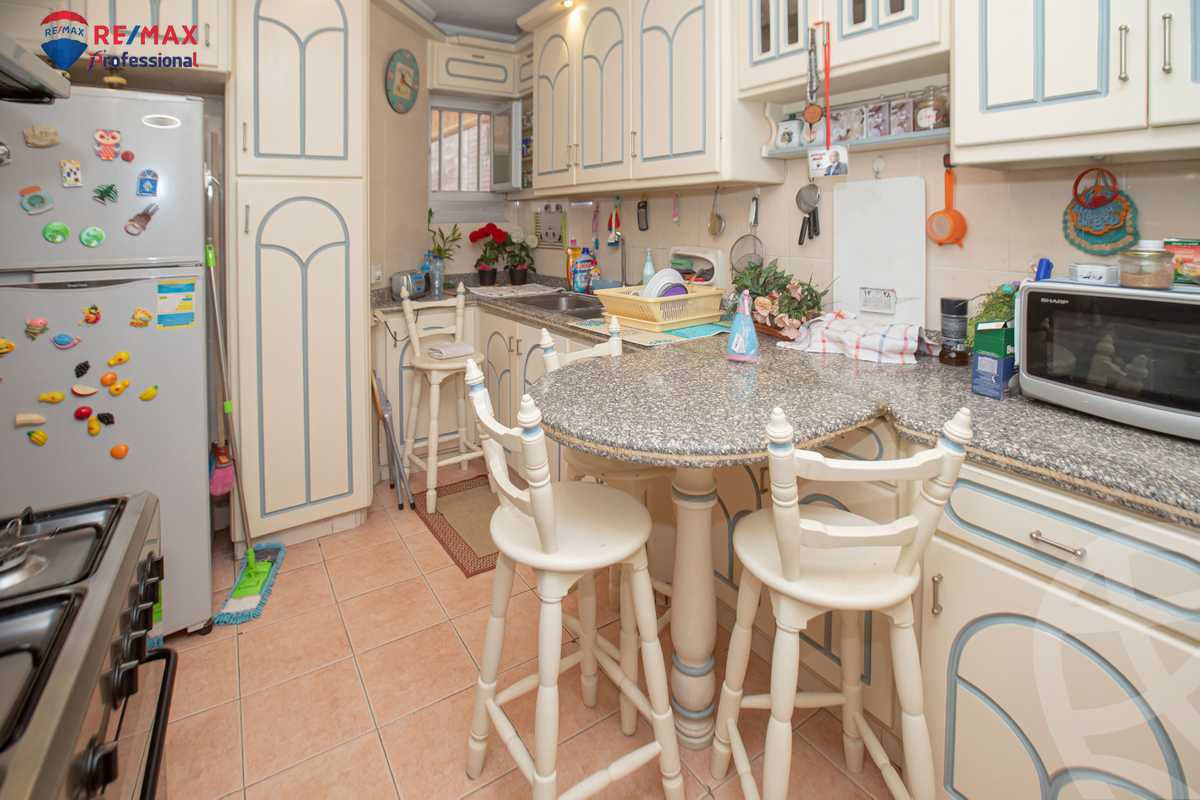 https://aqarmap.com.eg/en/listing/4323513-for-sale-alexandria-zezenia-mostafa-abd-el-razik-st