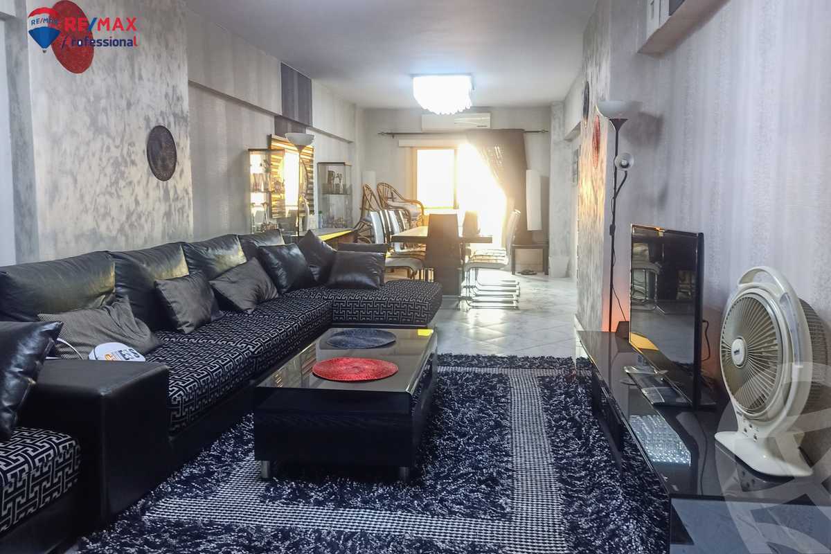 https://aqarmap.com.eg/ar/listing/4368182-for-rent-alexandria-el-montazah-compounds-royal-plaza-compound-al-halawany