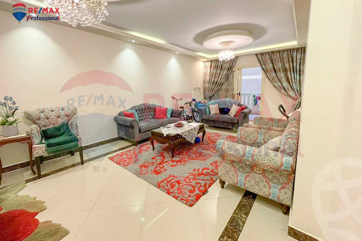 https://aqarmap.com.eg/ar/listing/4419482-for-sale-alexandria-sn-styfnw-mahmoud-farghaly-st