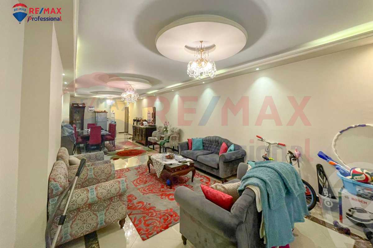https://aqarmap.com.eg/ar/listing/4419482-for-sale-alexandria-sn-styfnw-mahmoud-farghaly-st