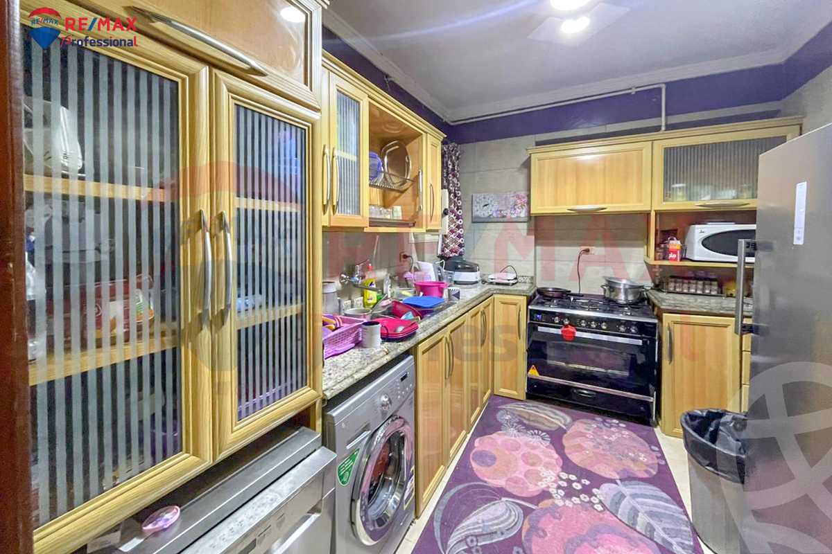https://aqarmap.com.eg/ar/listing/4419482-for-sale-alexandria-sn-styfnw-mahmoud-farghaly-st