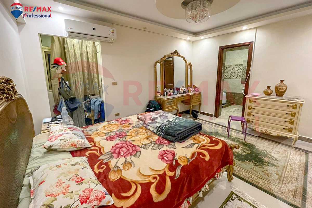 https://aqarmap.com.eg/ar/listing/4419482-for-sale-alexandria-sn-styfnw-mahmoud-farghaly-st