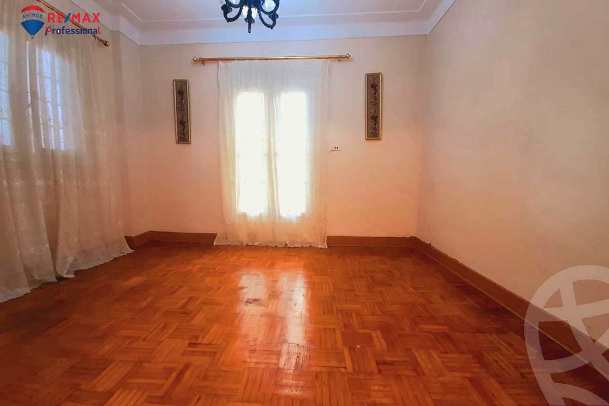 https://aqarmap.com.eg/en/listing/6353267-for-sale-alexandria-sn-styfnw-abd-el-salam-aref-st
