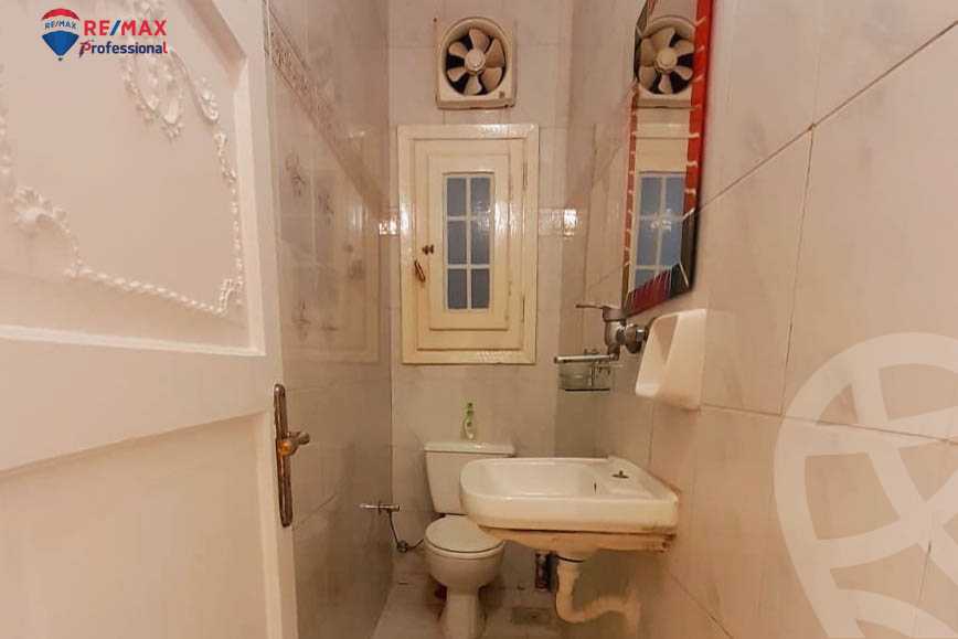 https://aqarmap.com.eg/en/listing/6353267-for-sale-alexandria-sn-styfnw-abd-el-salam-aref-st