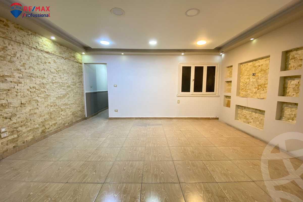https://aqarmap.com.eg/ar/listing/6356965-for-rent-alexandria-ganaklis-shr-bw-qyr-tryq-lhry
